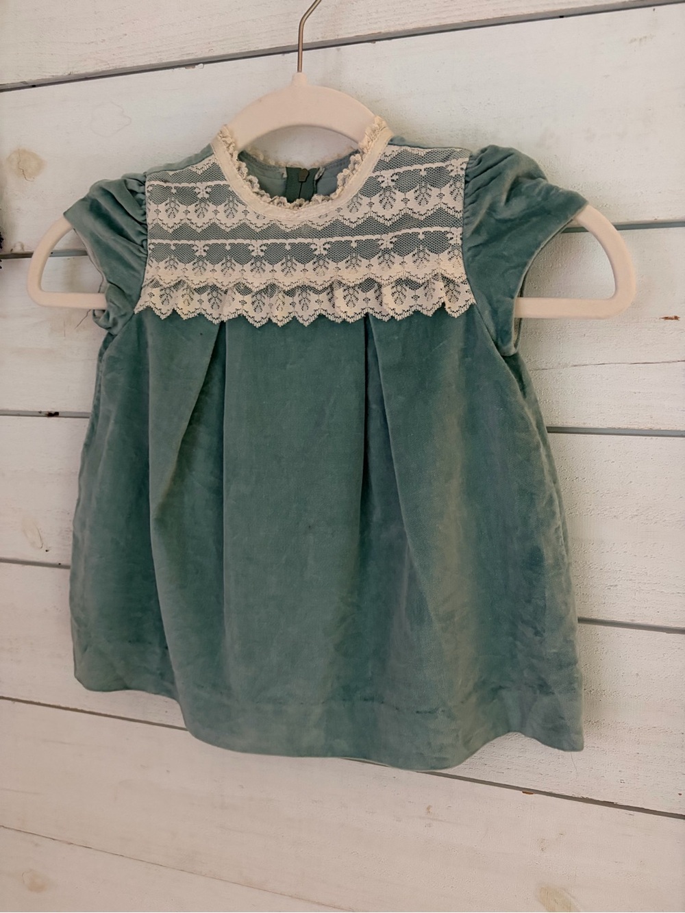 Vintage Ruth of Carolina girl’s 24 months heirloom 100% cotton velvet dress